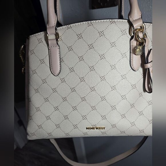 Nine West Casual Satchel Bag Like New Light Mauve And Cream Color - Picture 5 of 17